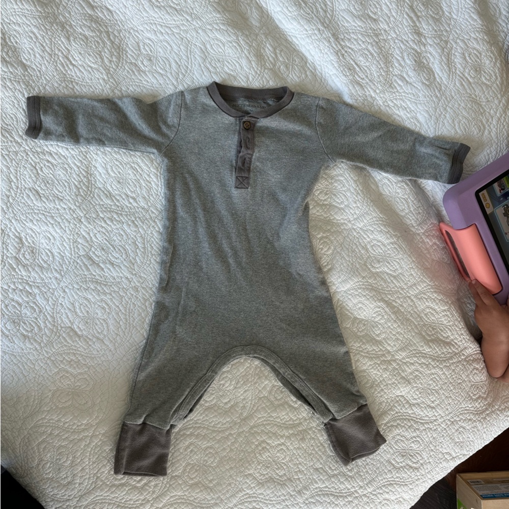 Burts bees baby 6-9 mo